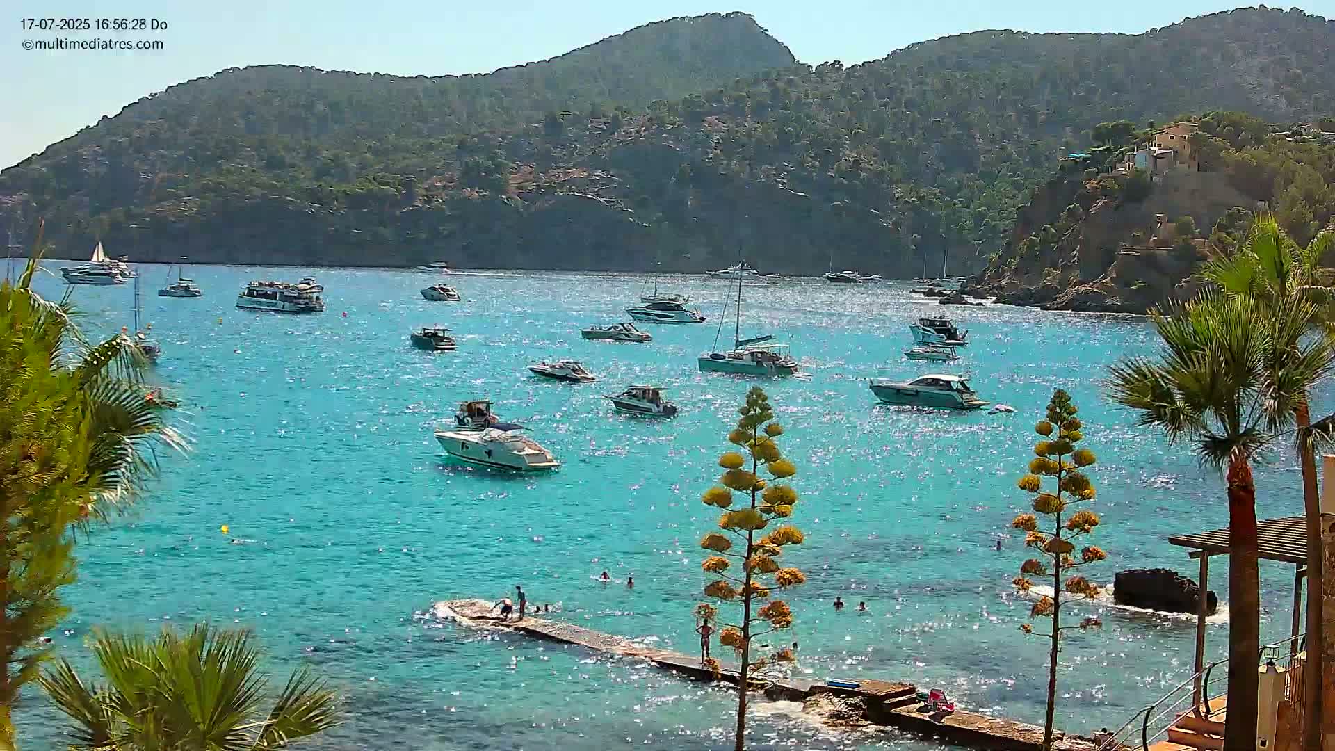 Mallorca Camp de Mar Roca Coast  Live Cam - Sierra de Tramontana, Mallorca, Islas Baleares (Balearic Islands), Spain