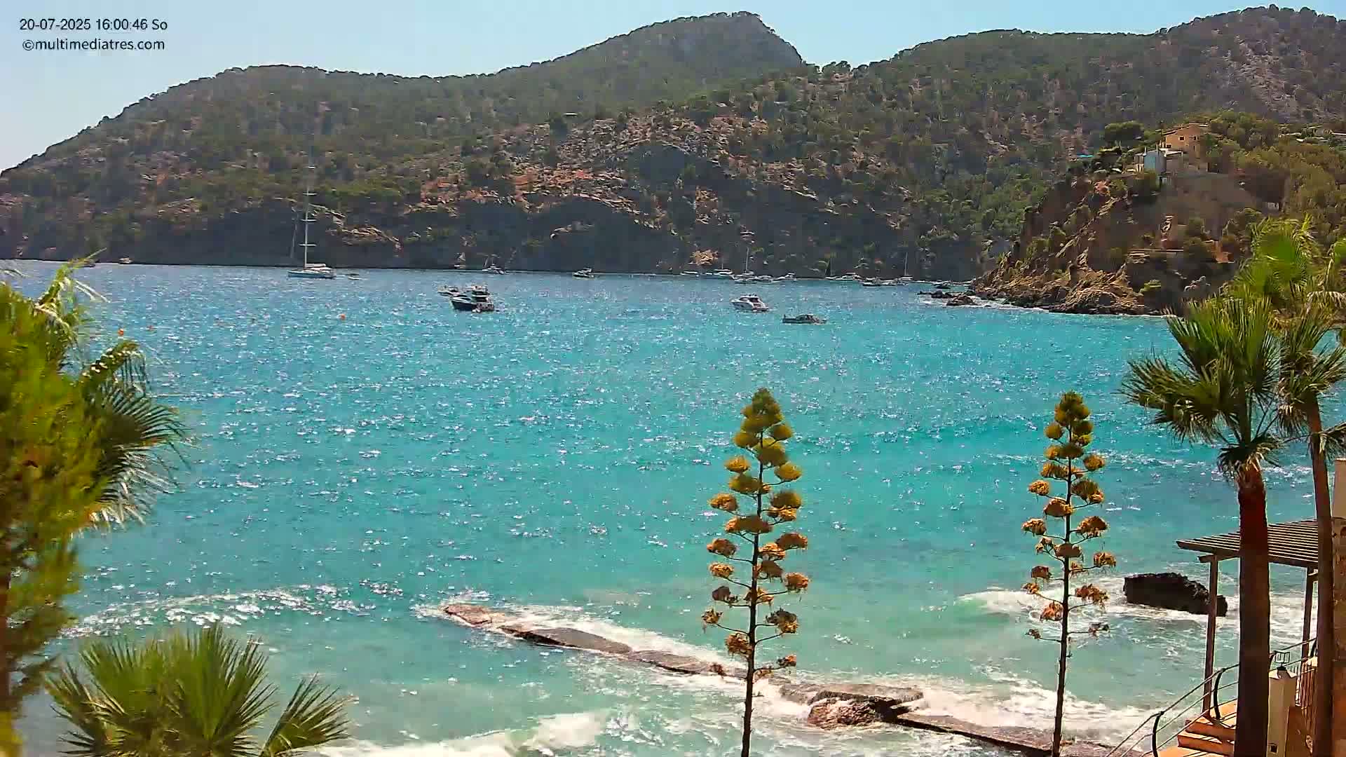 Mallorca Camp de Mar Roca Coast  Live Cam - Sierra de Tramontana, Mallorca, Islas Baleares (Balearic Islands), Spain