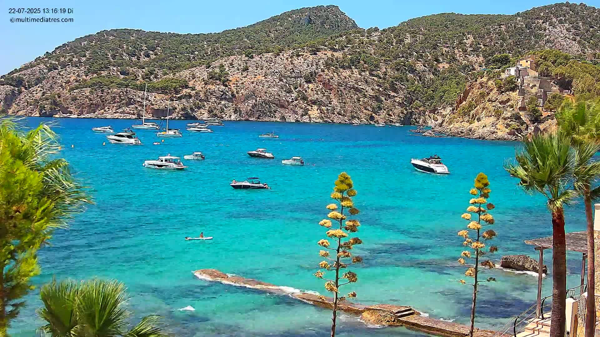 Mallorca Camp de Mar Roca Coast  Live Cam - Sierra de Tramontana, Mallorca, Islas Baleares (Balearic Islands), Spain