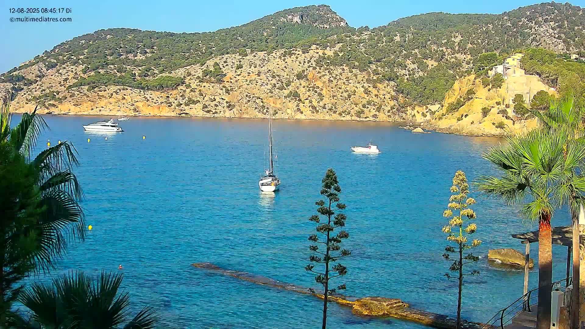 Mallorca Camp de Mar Roca Coast  Live Cam - Sierra de Tramontana, Mallorca, Islas Baleares (Balearic Islands), Spain