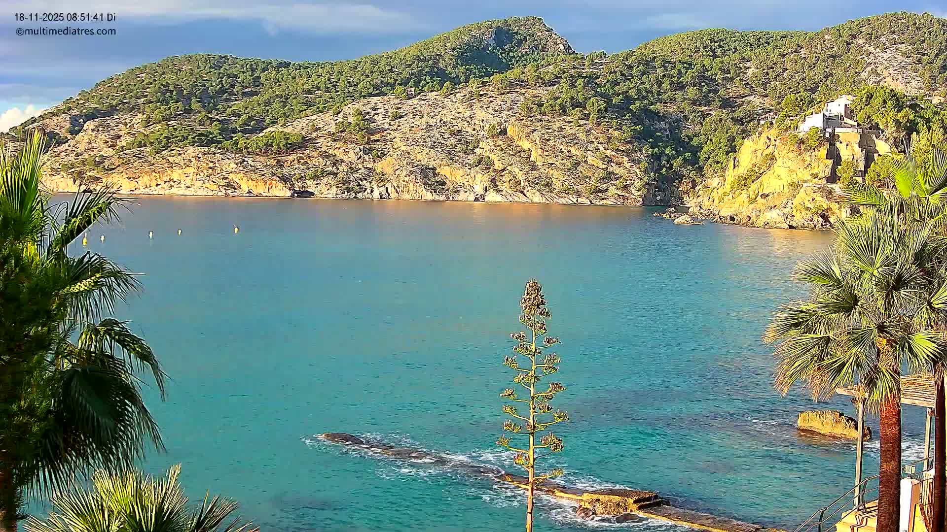 Mallorca Camp de Mar Roca Coast  Live Cam - Sierra de Tramontana, Mallorca, Islas Baleares (Balearic Islands), Spain