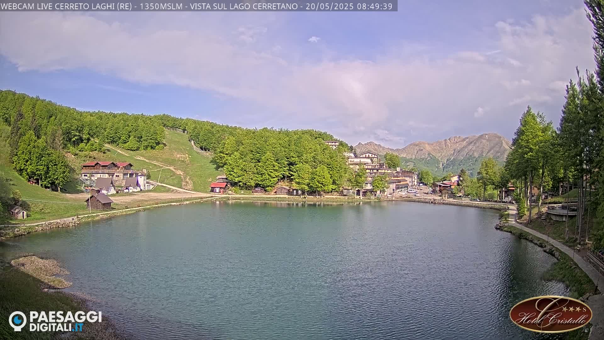 Cerreto Laghi Lake & Alpe di Succiso (Alp of Succiso Mount) Panaromic Live Cam -  Reggio Emilia, Emilia-Romagna, Italy