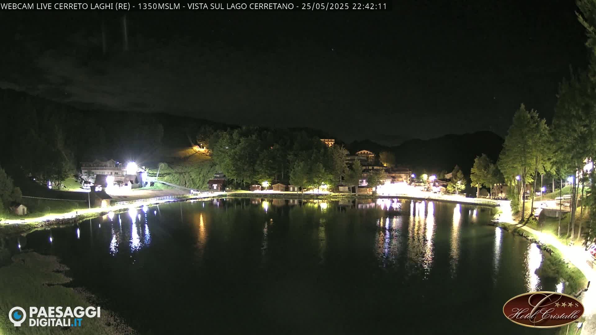 Cerreto Laghi Lake & Alpe di Succiso (Alp of Succiso Mount) Panaromic Live Cam -  Reggio Emilia, Emilia-Romagna, Italy