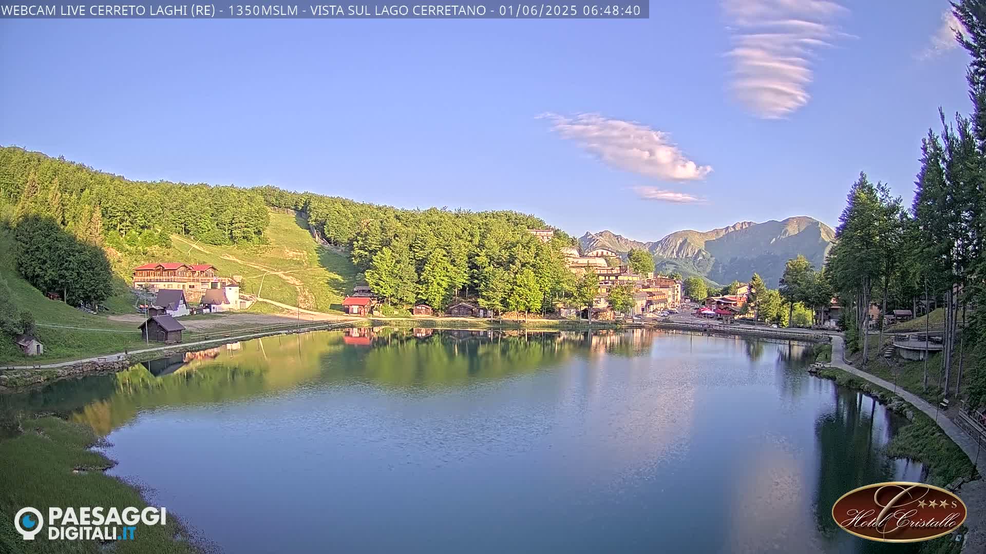 Cerreto Laghi Lake & Alpe di Succiso (Alp of Succiso Mount) Panaromic Live Cam -  Reggio Emilia, Emilia-Romagna, Italy