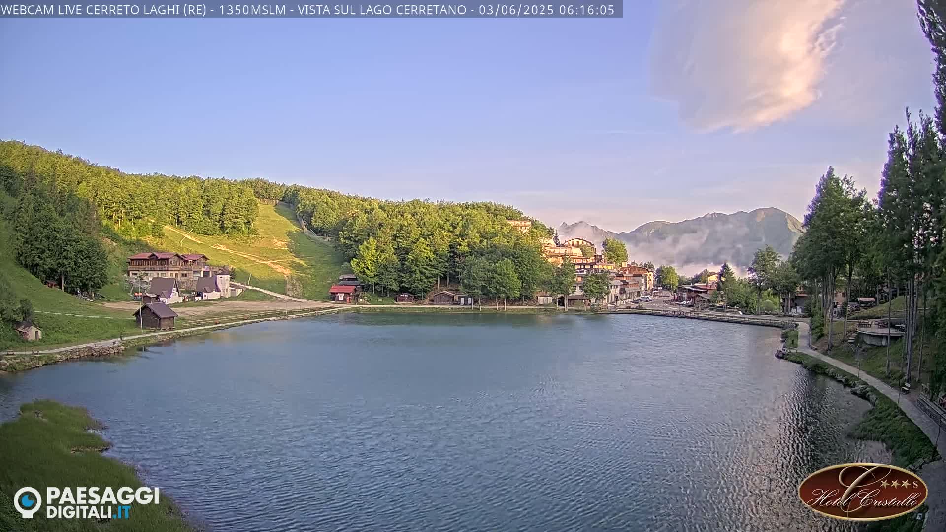 Cerreto Laghi Lake & Alpe di Succiso (Alp of Succiso Mount) Panaromic Live Cam -  Reggio Emilia, Emilia-Romagna, Italy