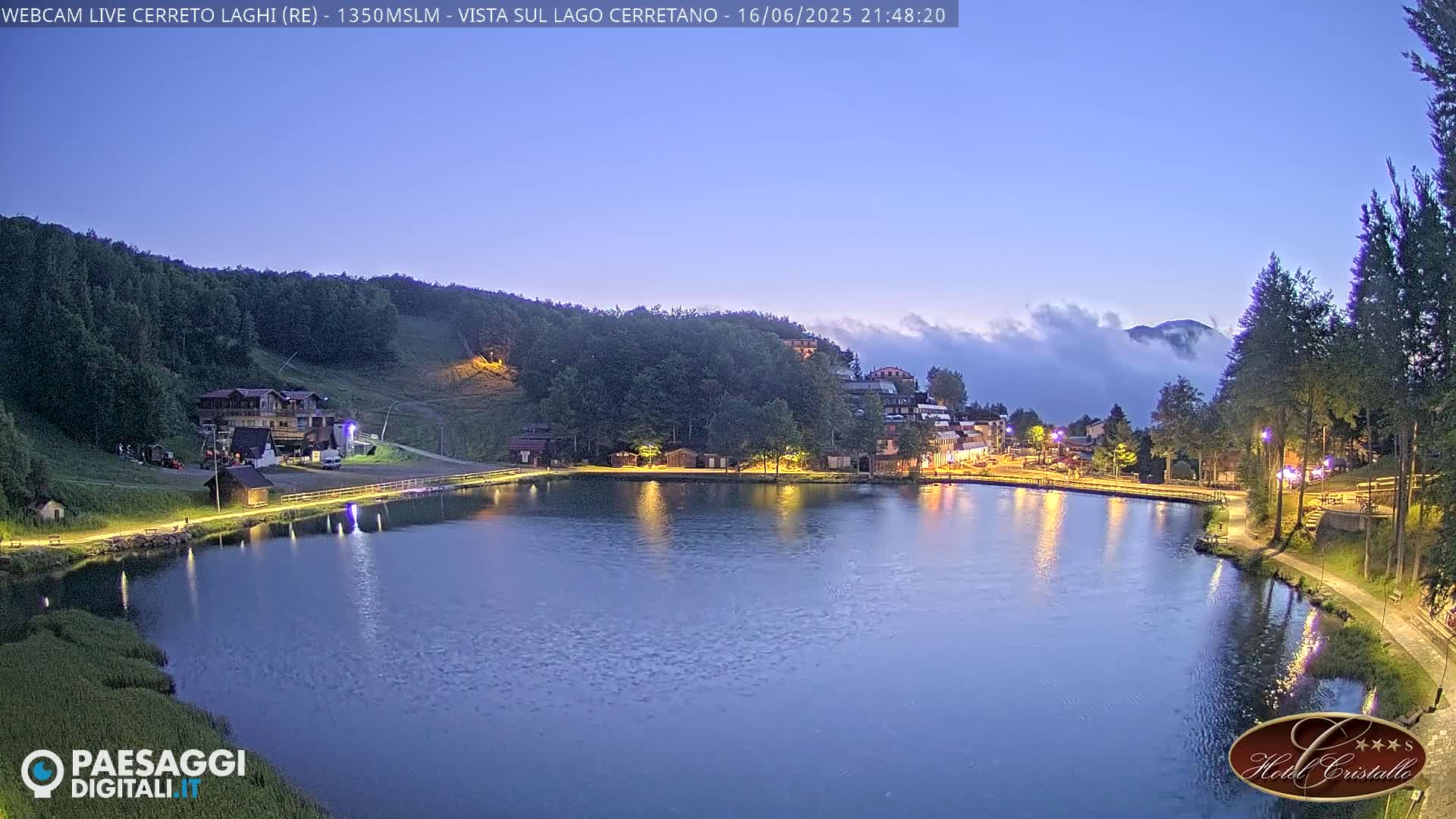 Cerreto Laghi Lake & Alpe di Succiso (Alp of Succiso Mount) Panaromic Live Cam -  Reggio Emilia, Emilia-Romagna, Italy