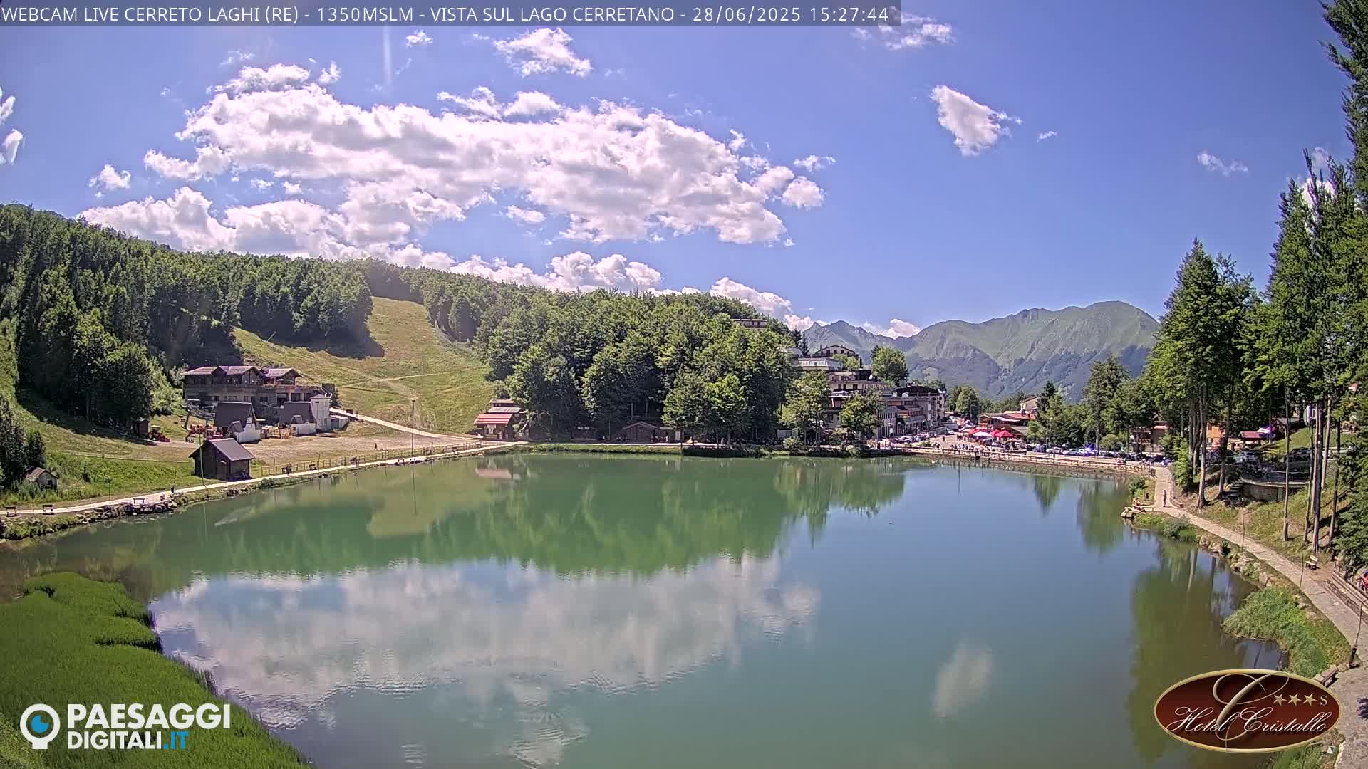 Cerreto Laghi Lake & Alpe di Succiso (Alp of Succiso Mount) Panaromic Live Cam -  Reggio Emilia, Emilia-Romagna, Italy