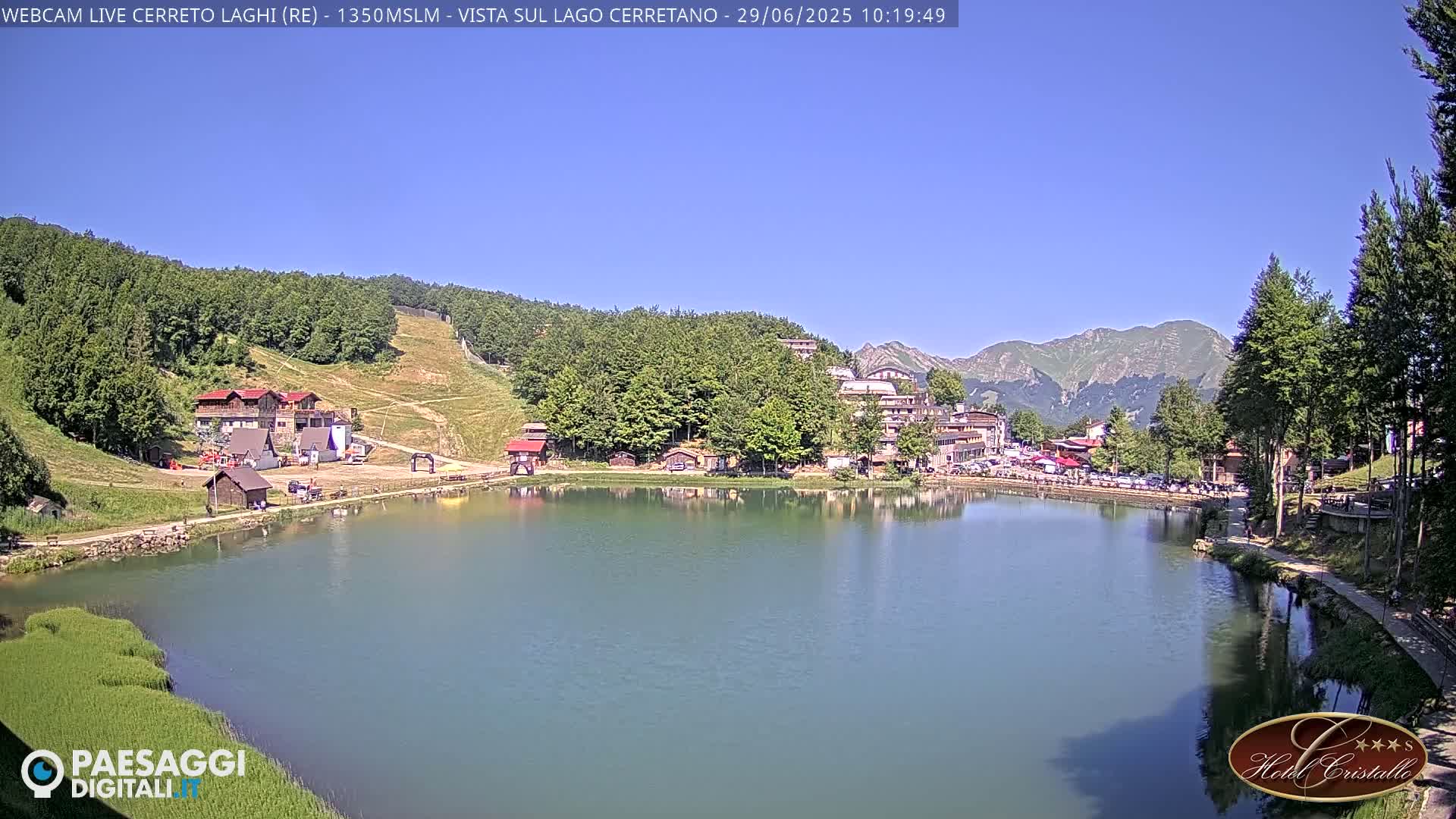 Cerreto Laghi Lake & Alpe di Succiso (Alp of Succiso Mount) Panaromic Live Cam -  Reggio Emilia, Emilia-Romagna, Italy