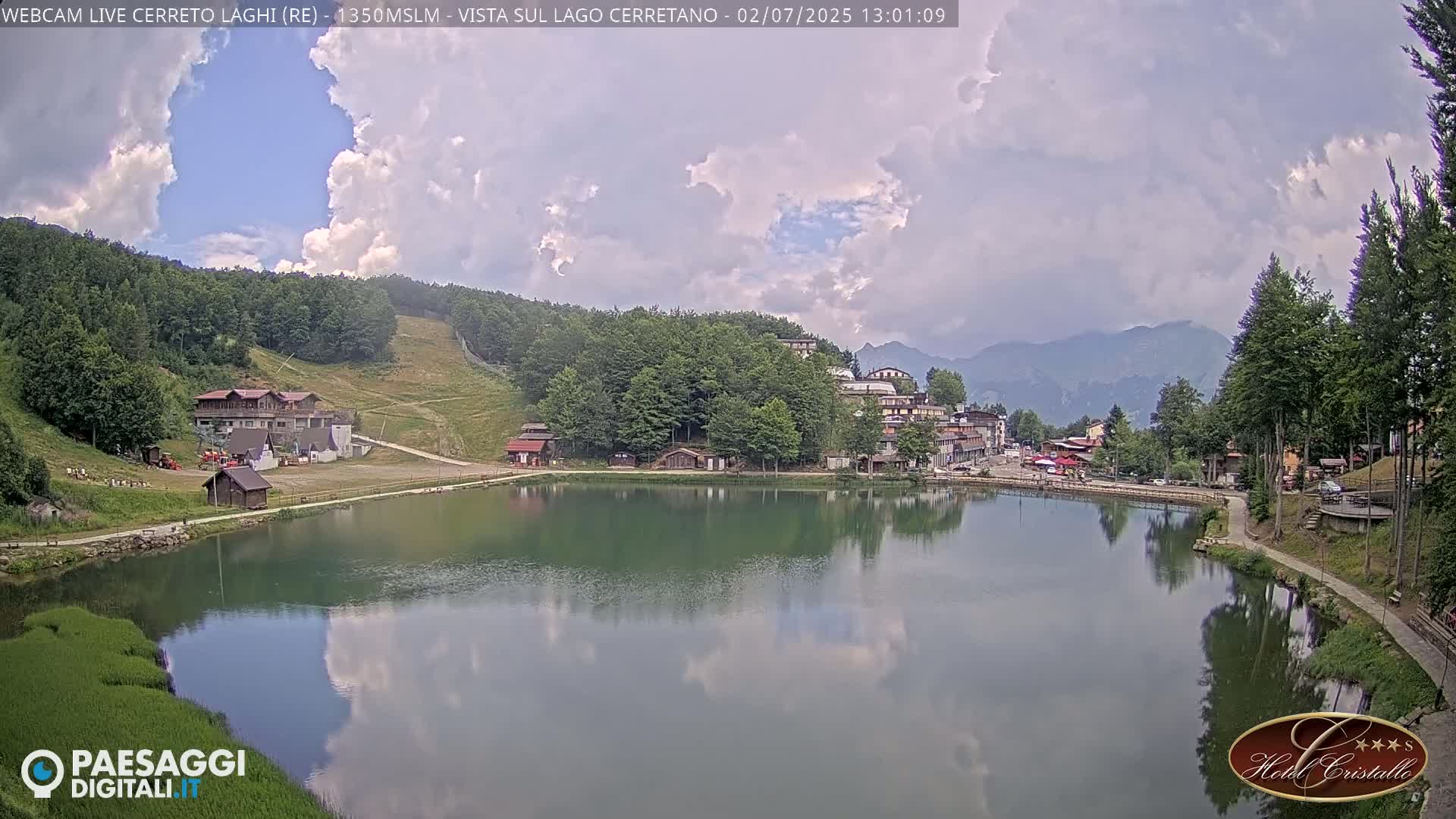 Cerreto Laghi Lake & Alpe di Succiso (Alp of Succiso Mount) Panaromic Live Cam -  Reggio Emilia, Emilia-Romagna, Italy