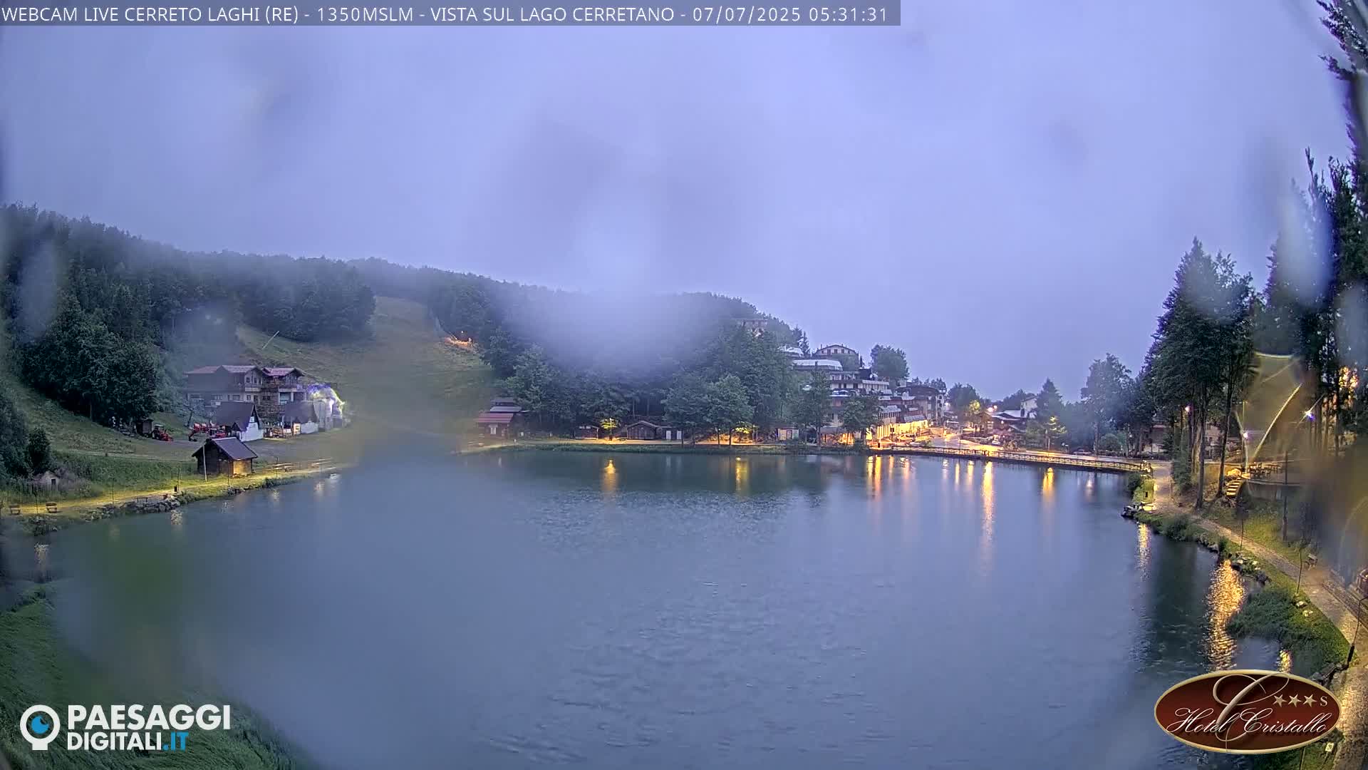 Cerreto Laghi Lake & Alpe di Succiso (Alp of Succiso Mount) Panaromic Live Cam -  Reggio Emilia, Emilia-Romagna, Italy
