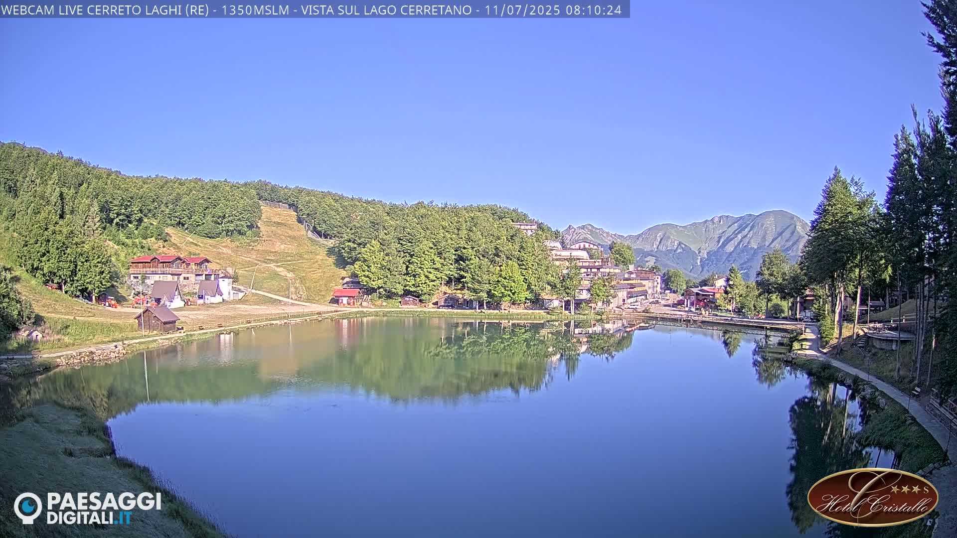 Cerreto Laghi Lake & Alpe di Succiso (Alp of Succiso Mount) Panaromic Live Cam -  Reggio Emilia, Emilia-Romagna, Italy