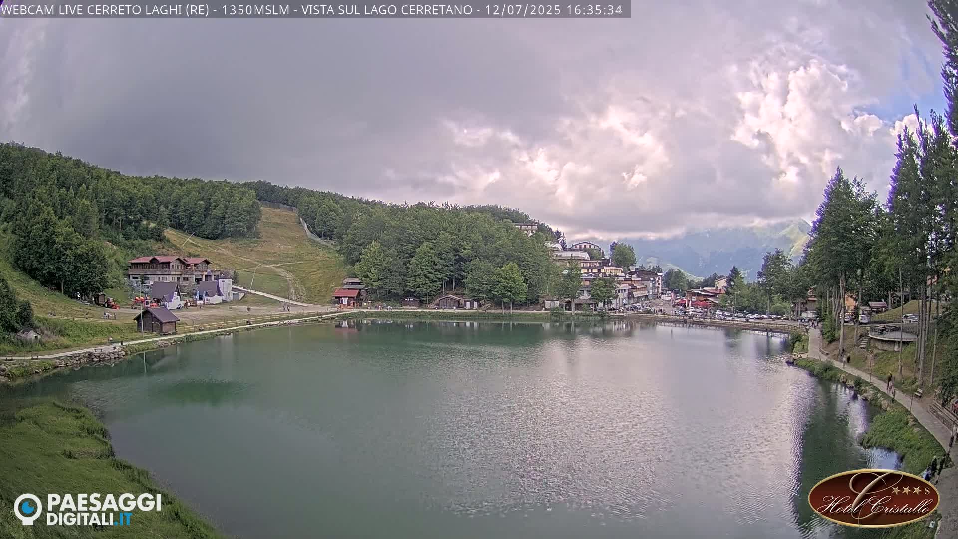 Cerreto Laghi Lake & Alpe di Succiso (Alp of Succiso Mount) Panaromic Live Cam -  Reggio Emilia, Emilia-Romagna, Italy