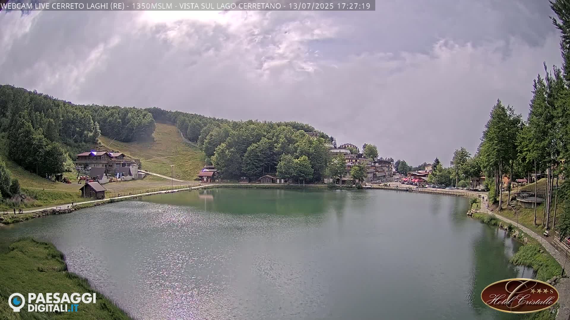 Cerreto Laghi Lake & Alpe di Succiso (Alp of Succiso Mount) Panaromic Live Cam -  Reggio Emilia, Emilia-Romagna, Italy