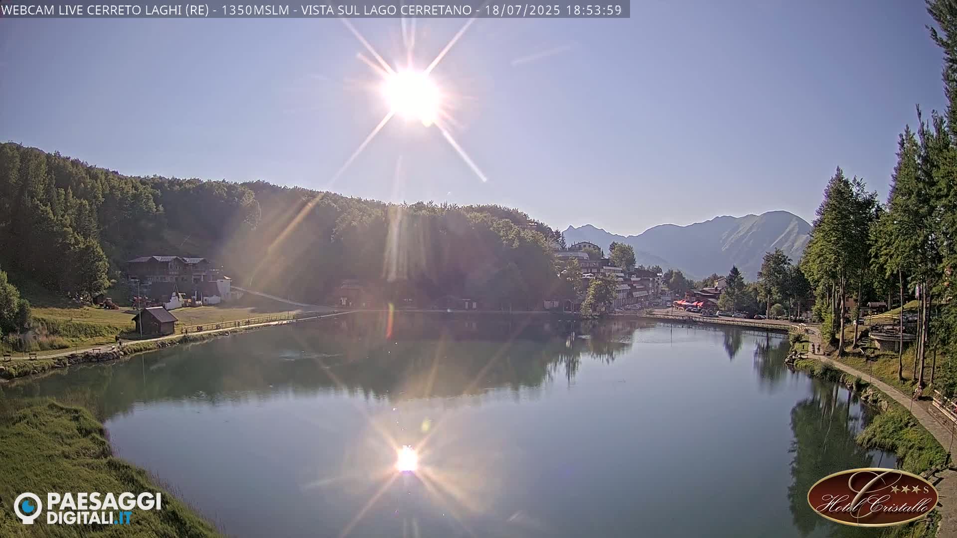 Cerreto Laghi Lake & Alpe di Succiso (Alp of Succiso Mount) Panaromic Live Cam -  Reggio Emilia, Emilia-Romagna, Italy