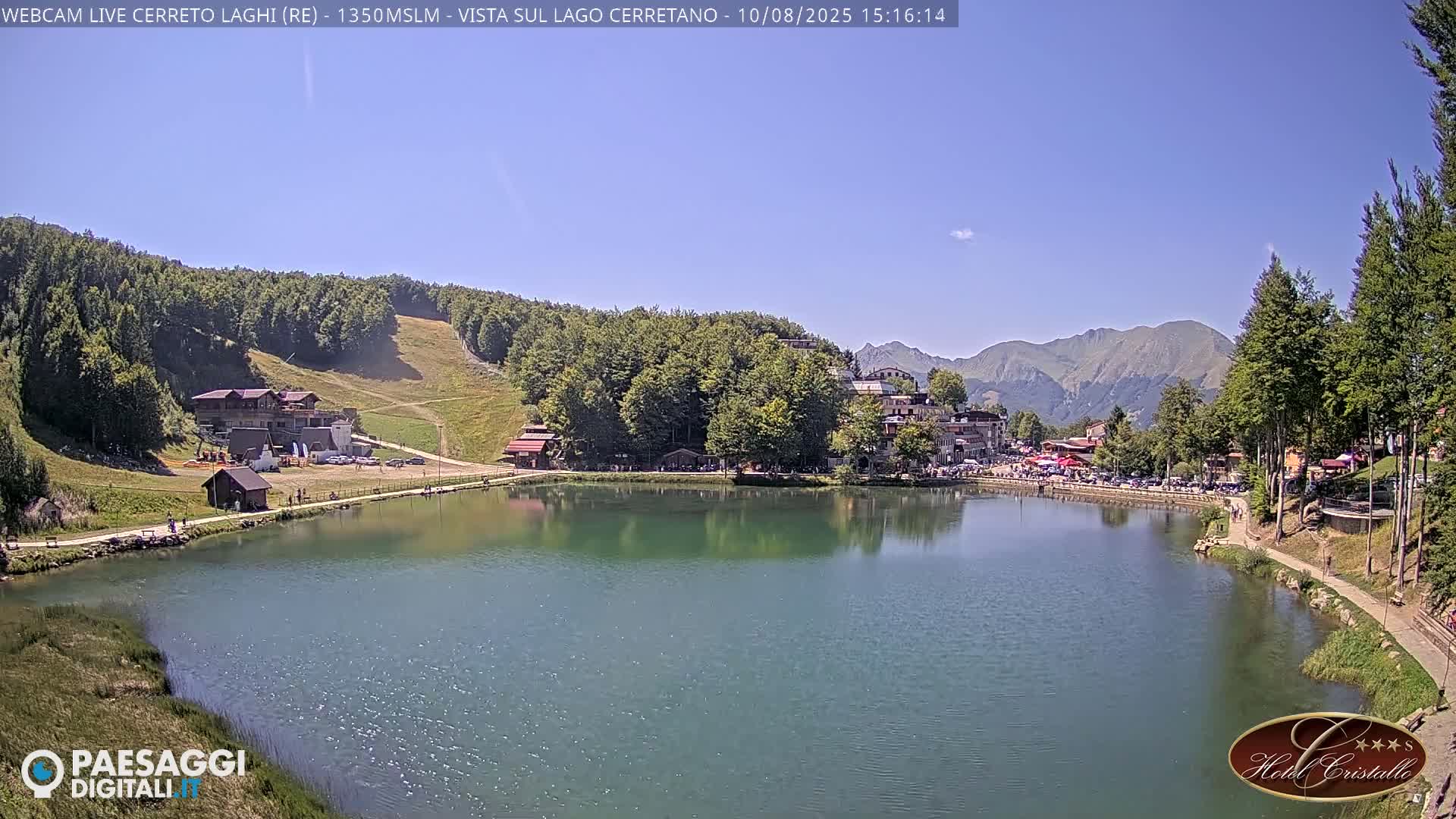 Cerreto Laghi Lake & Alpe di Succiso (Alp of Succiso Mount) Panaromic Live Cam -  Reggio Emilia, Emilia-Romagna, Italy