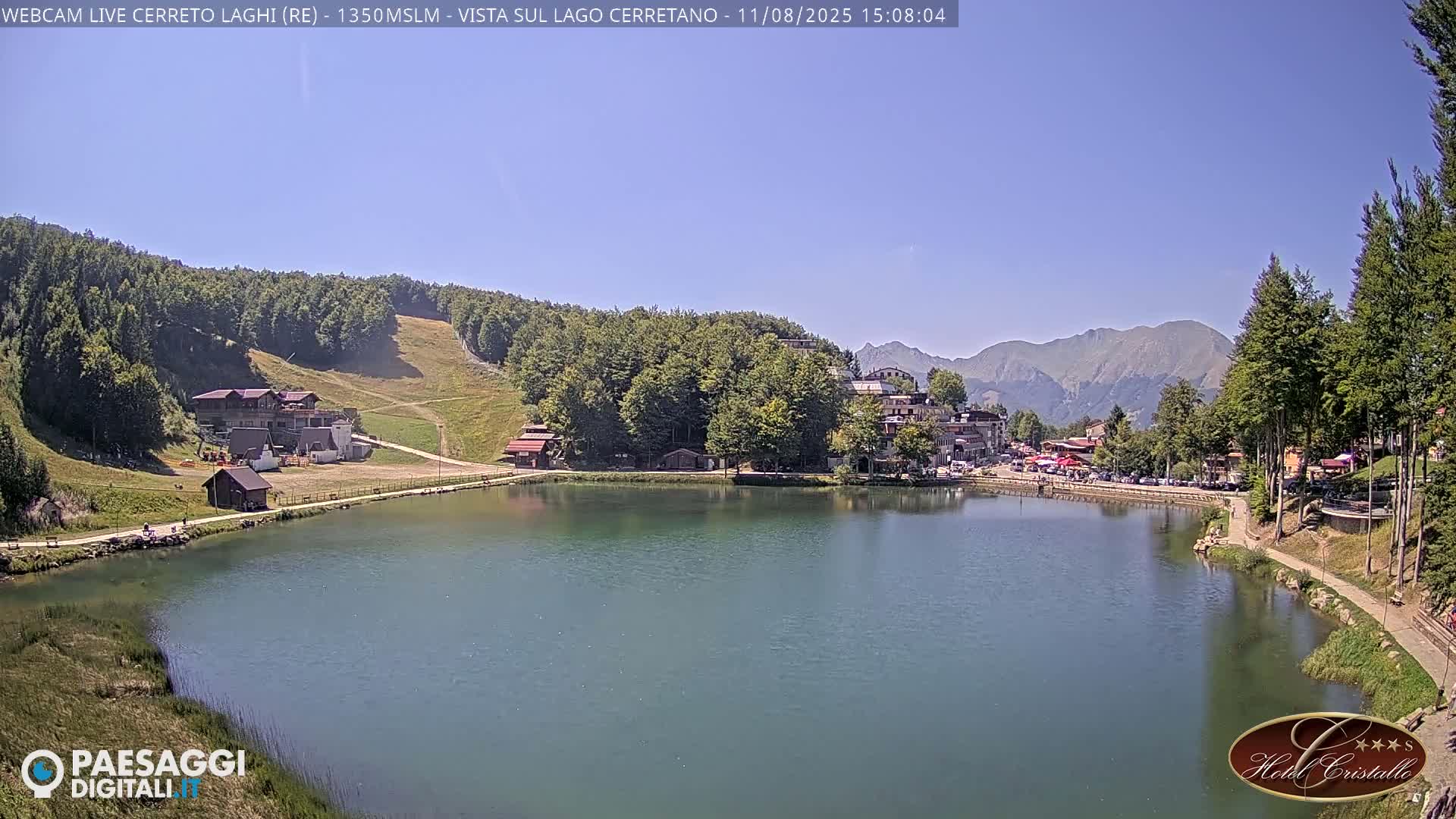Cerreto Laghi Lake & Alpe di Succiso (Alp of Succiso Mount) Panaromic Live Cam -  Reggio Emilia, Emilia-Romagna, Italy