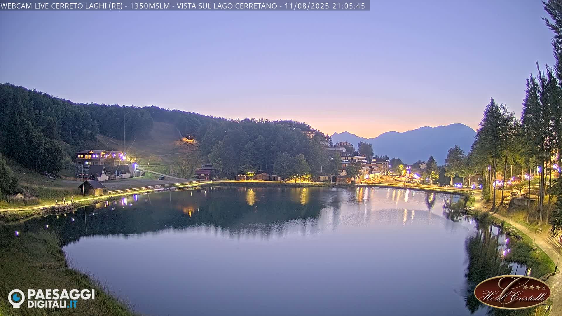 Cerreto Laghi Lake & Alpe di Succiso (Alp of Succiso Mount) Panaromic Live Cam -  Reggio Emilia, Emilia-Romagna, Italy