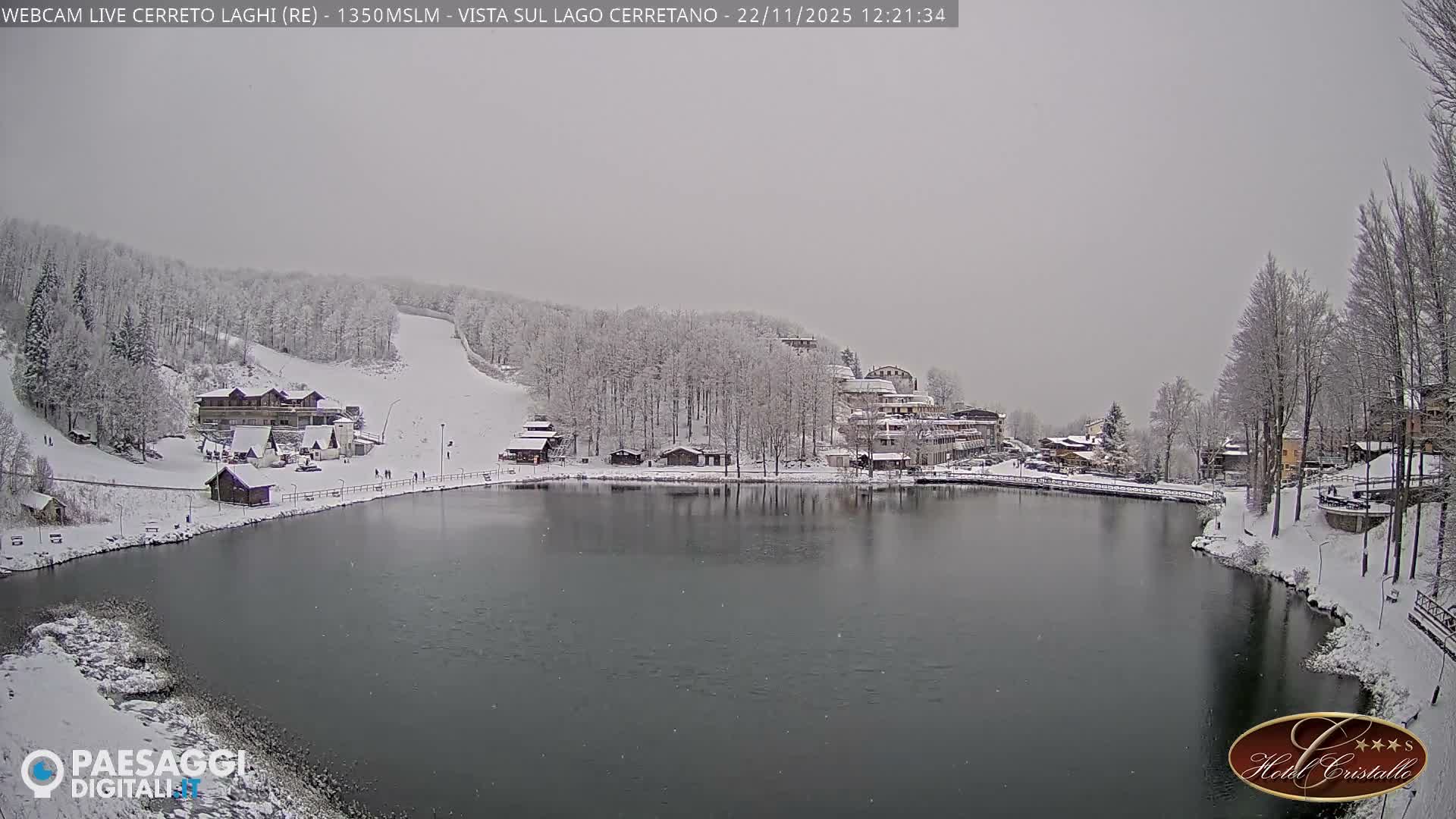 Cerreto Laghi Lake & Alpe di Succiso (Alp of Succiso Mount) Panaromic Live Cam -  Reggio Emilia, Emilia-Romagna, Italy