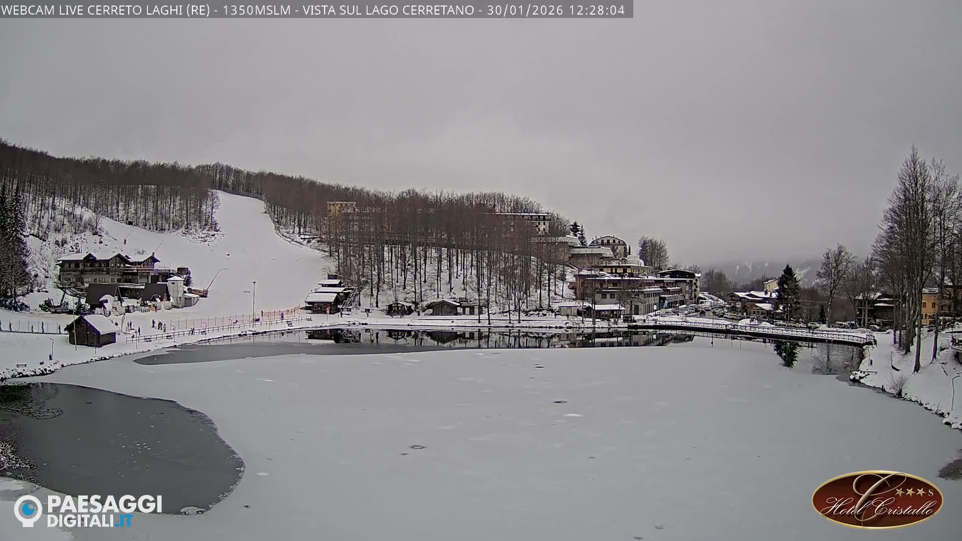 Cerreto Laghi Lake & Alpe di Succiso (Alp of Succiso Mount) Panaromic Live Cam -  Reggio Emilia, Emilia-Romagna, Italy