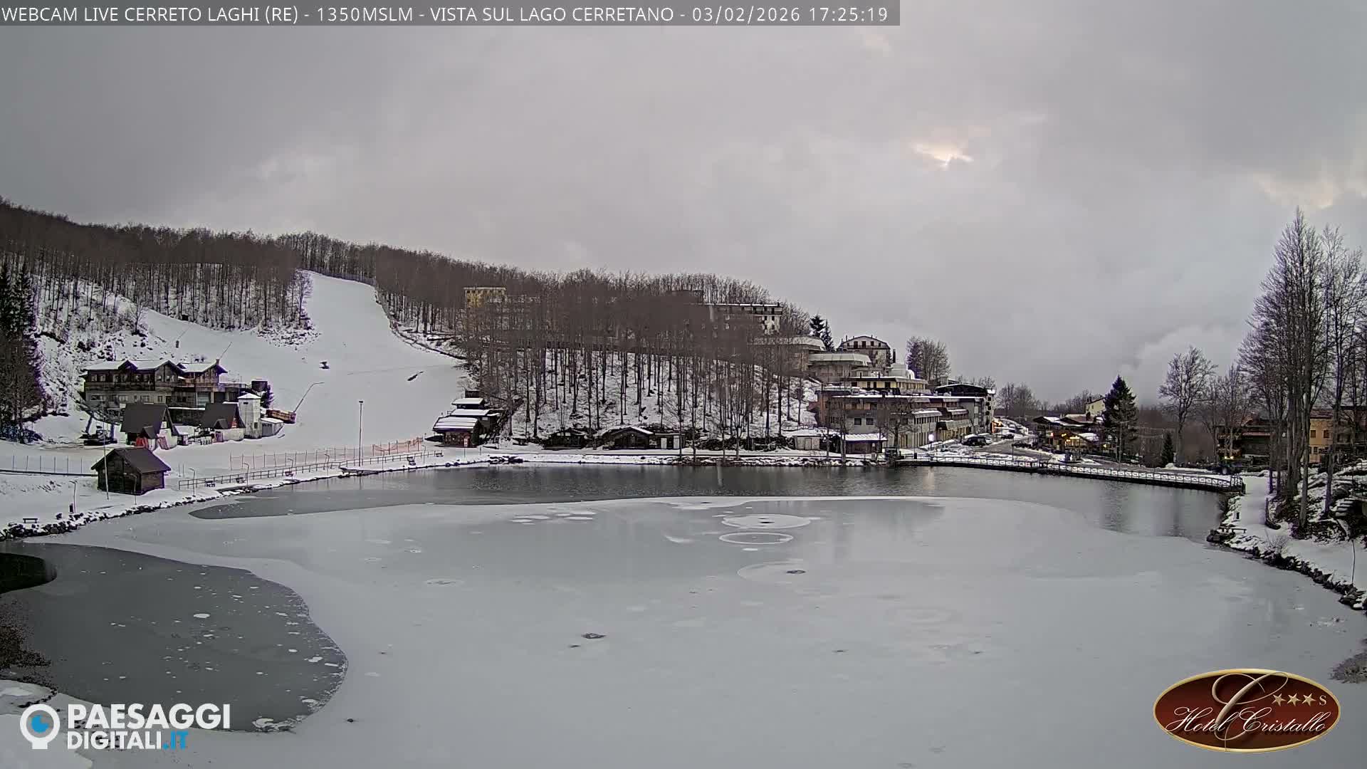 Cerreto Laghi Lake & Alpe di Succiso (Alp of Succiso Mount) Panaromic Live Cam -  Reggio Emilia, Emilia-Romagna, Italy