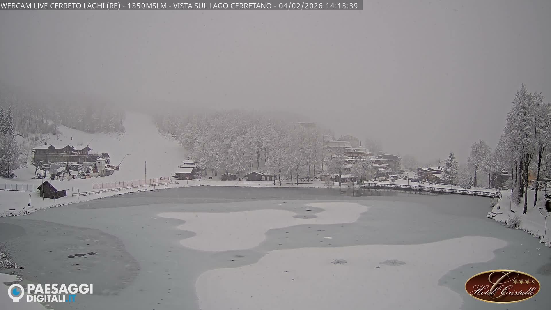 Cerreto Laghi Lake & Alpe di Succiso (Alp of Succiso Mount) Panaromic Live Cam -  Reggio Emilia, Emilia-Romagna, Italy