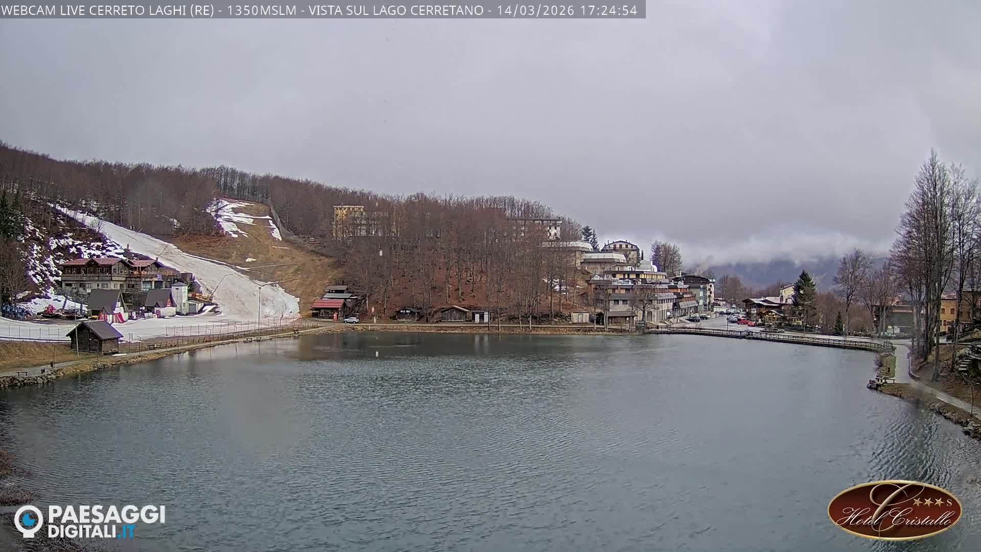 Cerreto Laghi Lake & Alpe di Succiso (Alp of Succiso Mount) Panaromic Live Cam -  Reggio Emilia, Emilia-Romagna, Italy