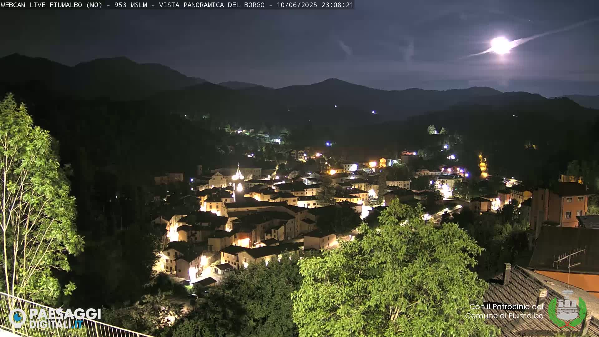 Fiumalbo -Dogana Village (Comune) Skyline Live Cam - Modena, Emilia-Romagna, Italia