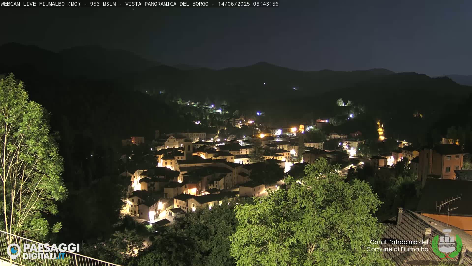 Fiumalbo -Dogana Village (Comune) Skyline Live Cam - Modena, Emilia-Romagna, Italia
