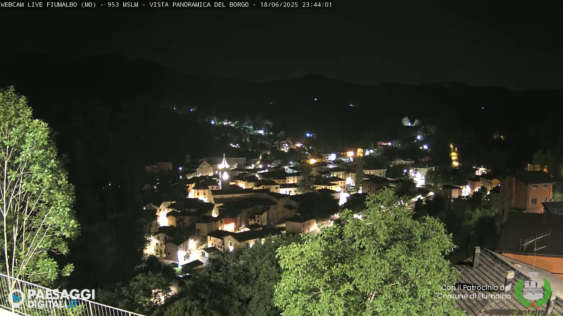 Fiumalbo -Dogana Village (Comune) Skyline Live Cam - Modena, Emilia-Romagna, Italia