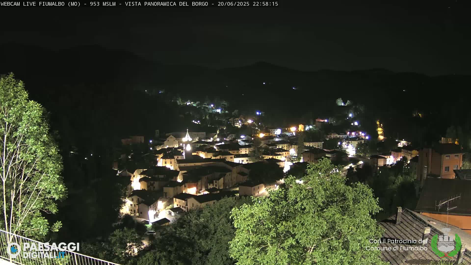 Fiumalbo -Dogana Village (Comune) Skyline Live Cam - Modena, Emilia-Romagna, Italia