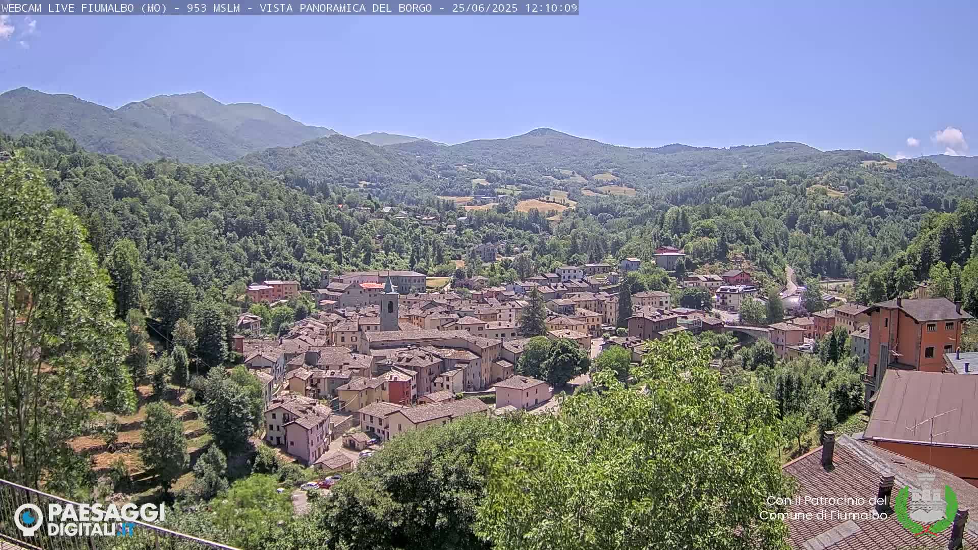 Fiumalbo -Dogana Village (Comune) Skyline Live Cam - Modena, Emilia-Romagna, Italia