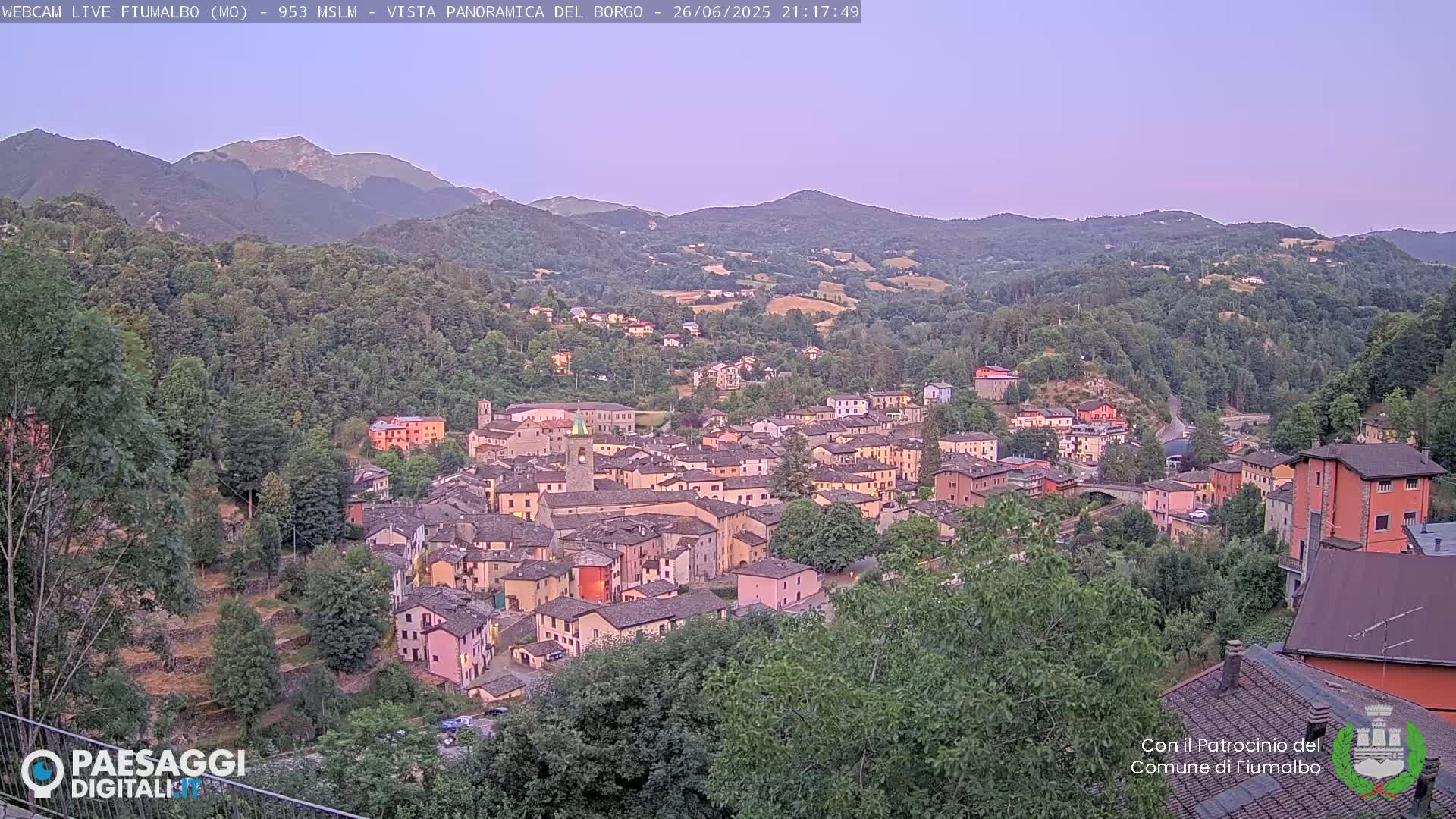 Fiumalbo -Dogana Village (Comune) Skyline Live Cam - Modena, Emilia-Romagna, Italia