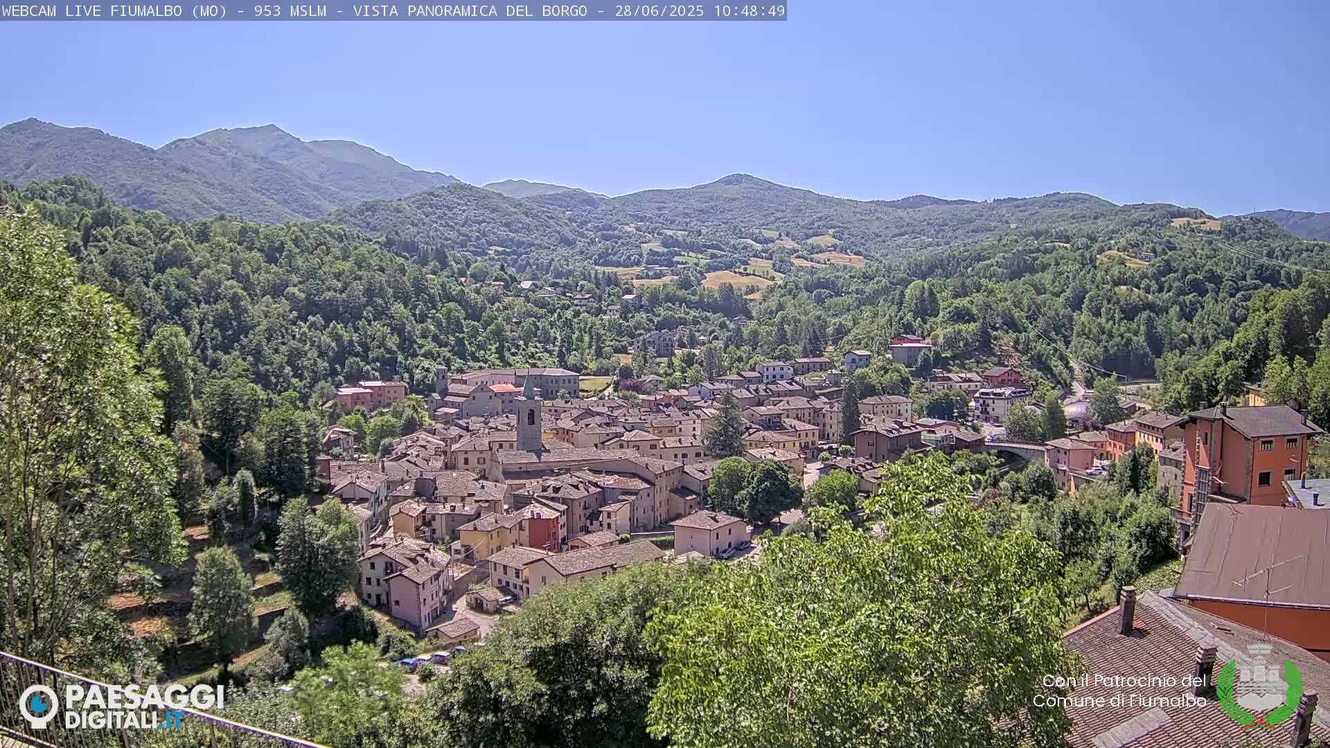 Fiumalbo -Dogana Village (Comune) Skyline Live Cam - Modena, Emilia-Romagna, Italia
