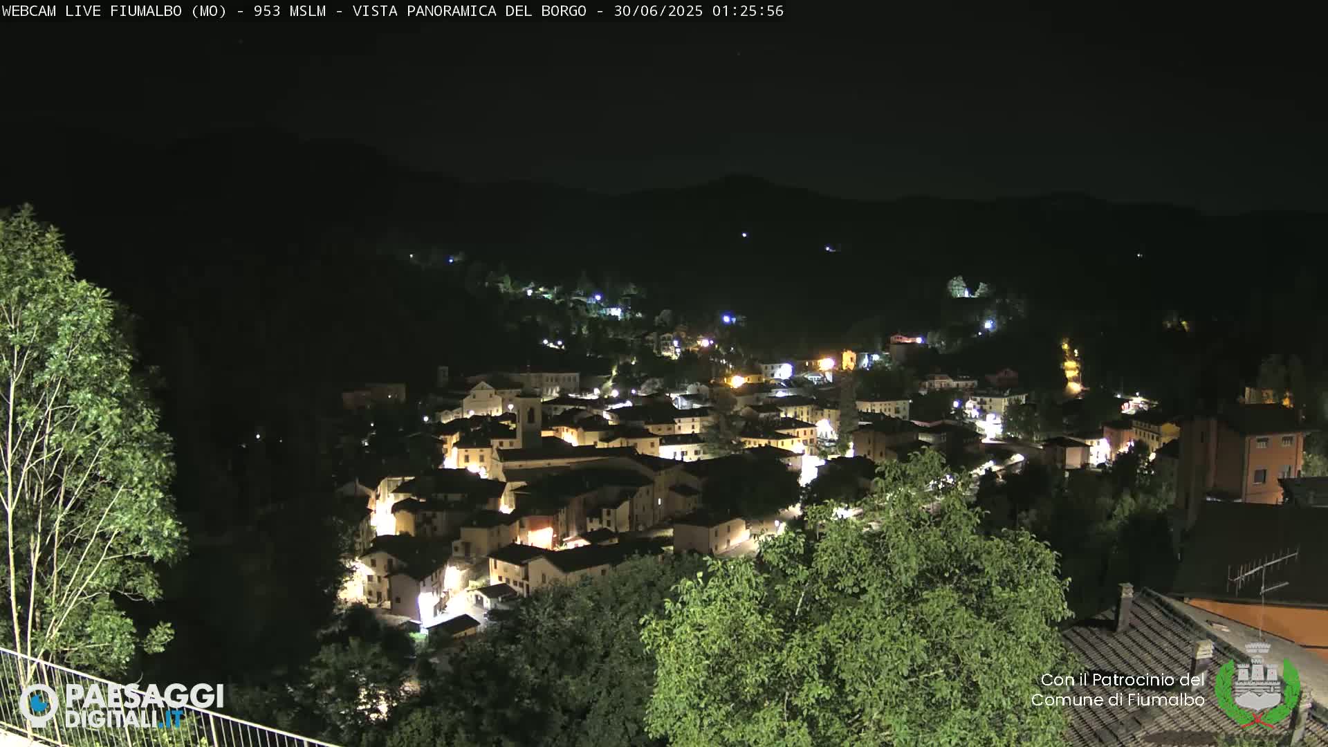 Fiumalbo -Dogana Village (Comune) Skyline Live Cam - Modena, Emilia-Romagna, Italia
