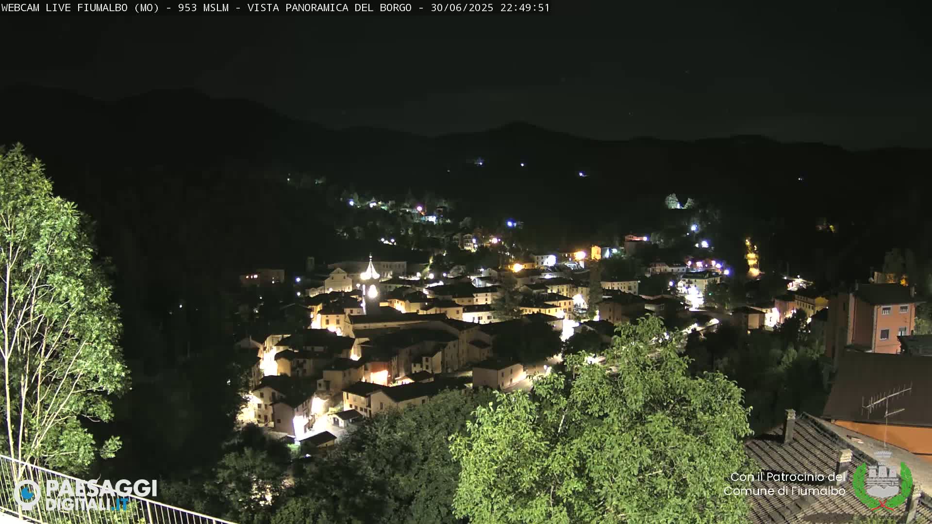 Fiumalbo -Dogana Village (Comune) Skyline Live Cam - Modena, Emilia-Romagna, Italia
