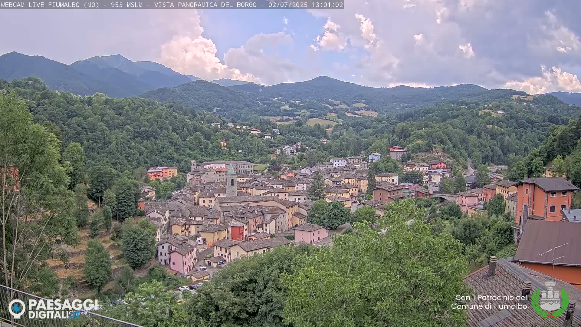 Fiumalbo -Dogana Village (Comune) Skyline Live Cam - Modena, Emilia-Romagna, Italia