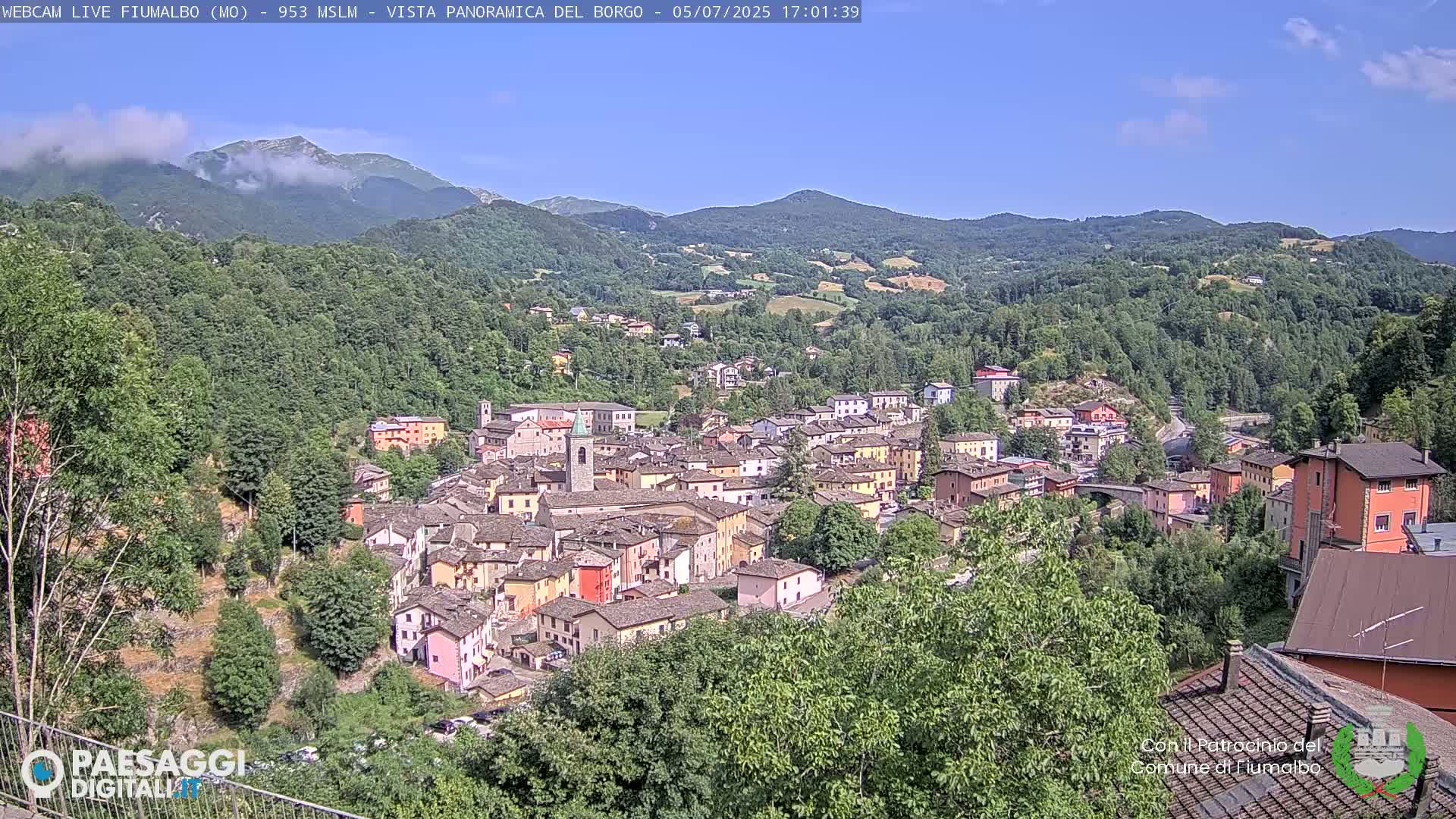 Fiumalbo -Dogana Village (Comune) Skyline Live Cam - Modena, Emilia-Romagna, Italia