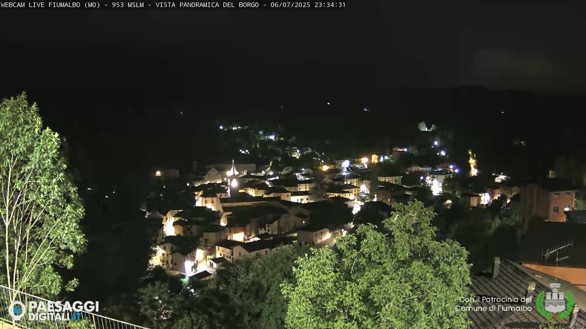 Fiumalbo -Dogana Village (Comune) Skyline Live Cam - Modena, Emilia-Romagna, Italia