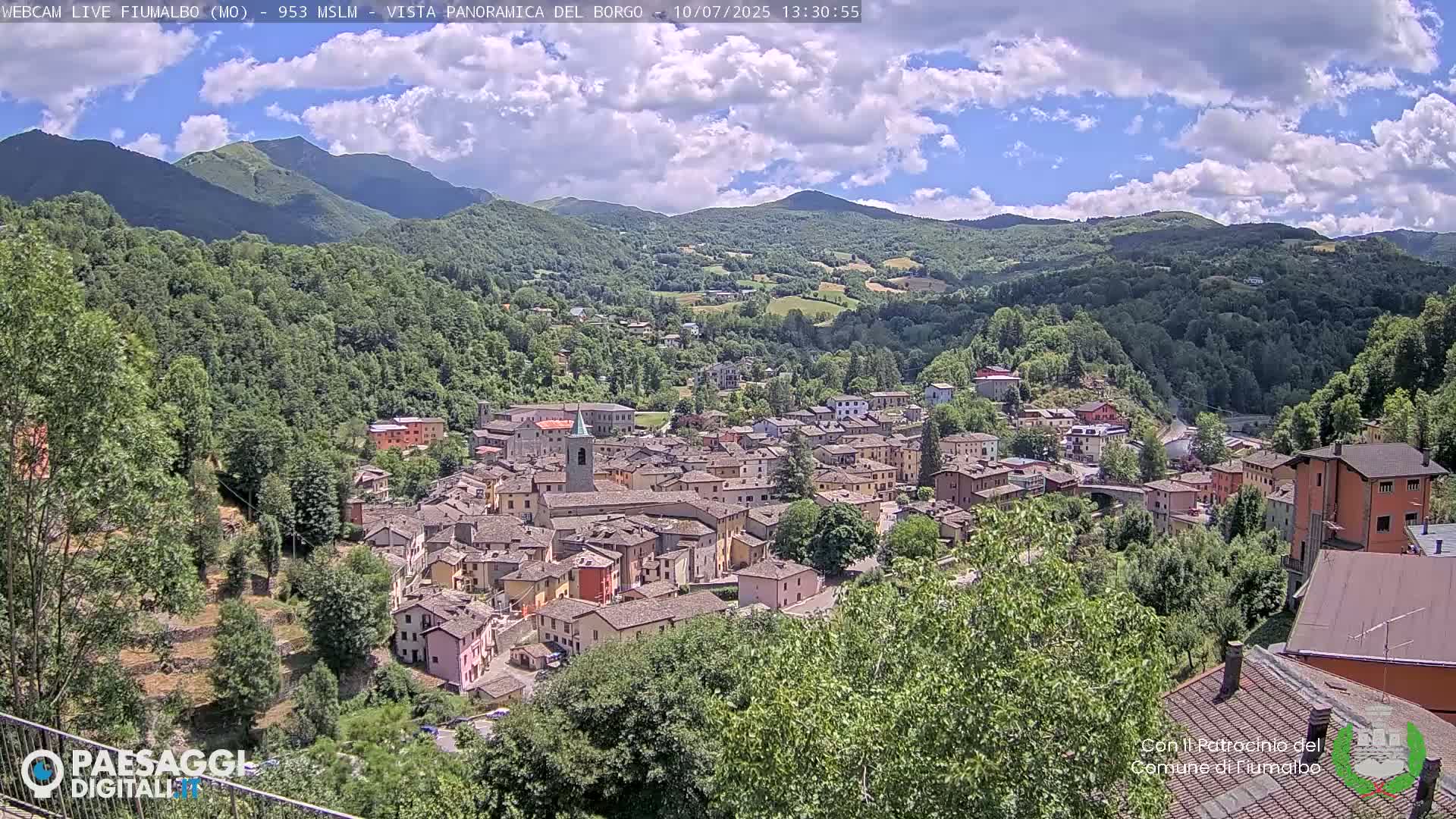 Fiumalbo -Dogana Village (Comune) Skyline Live Cam - Modena, Emilia-Romagna, Italia