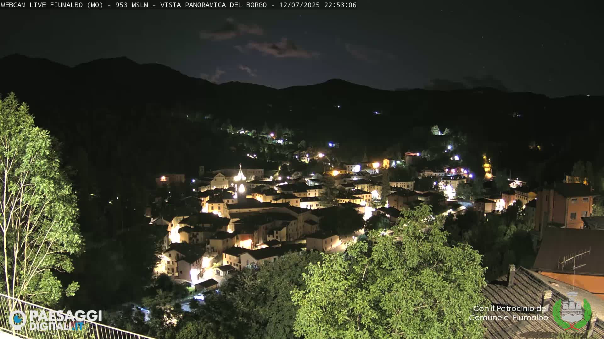 Fiumalbo -Dogana Village (Comune) Skyline Live Cam - Modena, Emilia-Romagna, Italia