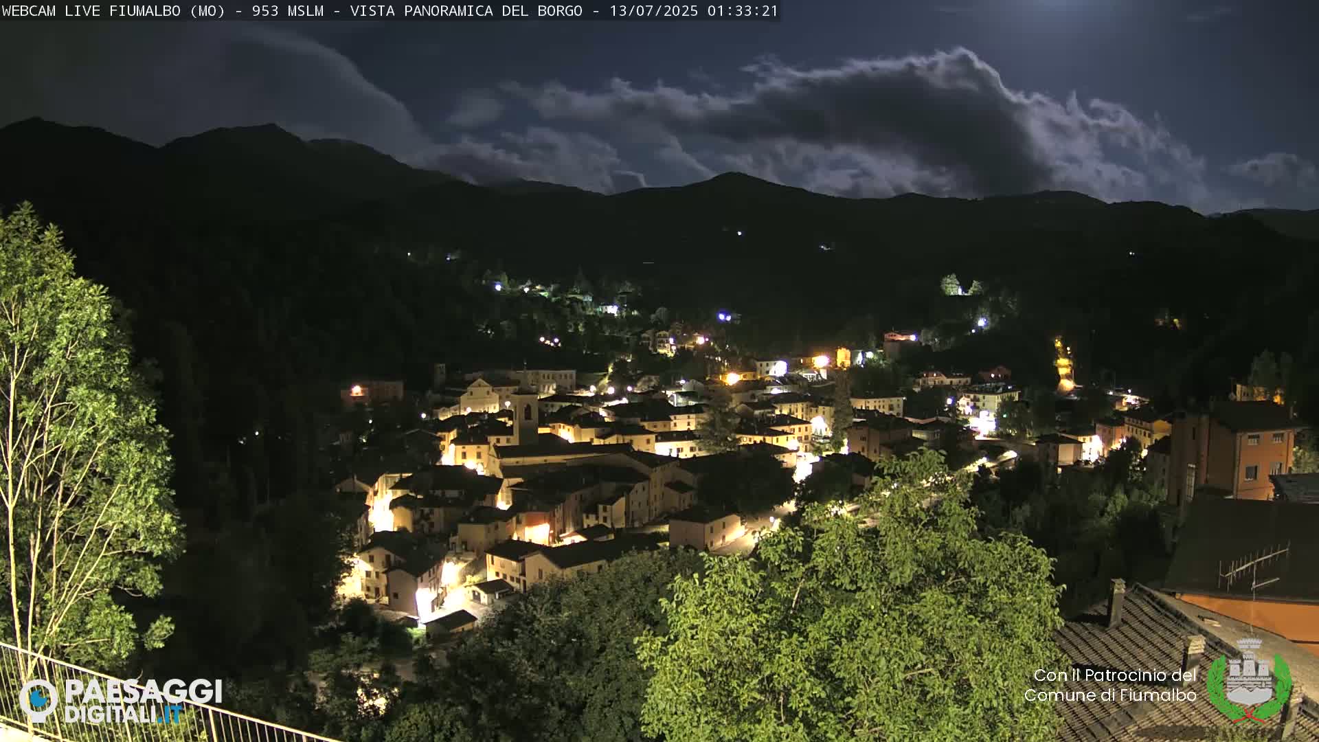 Fiumalbo -Dogana Village (Comune) Skyline Live Cam - Modena, Emilia-Romagna, Italia