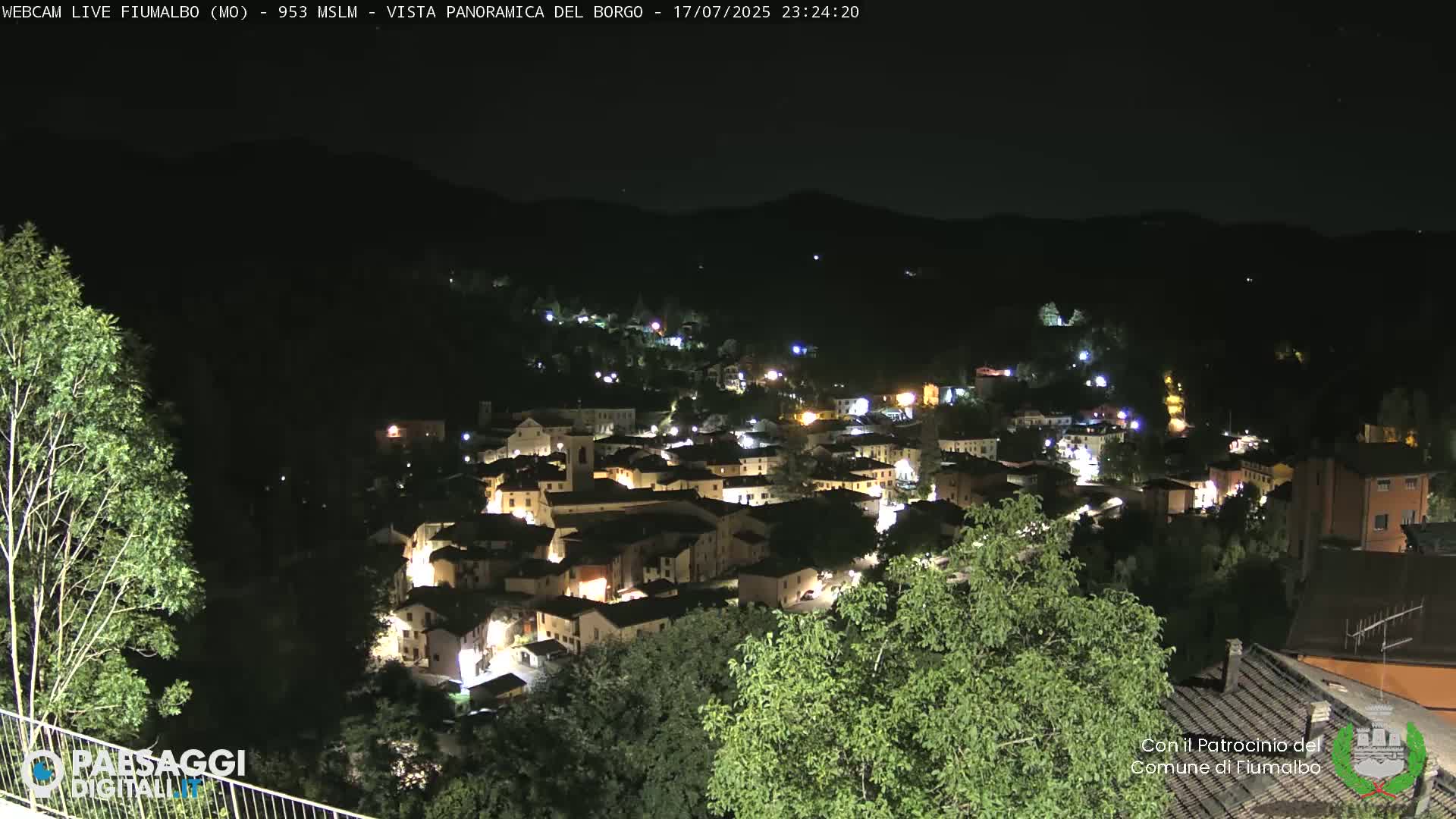 Fiumalbo -Dogana Village (Comune) Skyline Live Cam - Modena, Emilia-Romagna, Italia