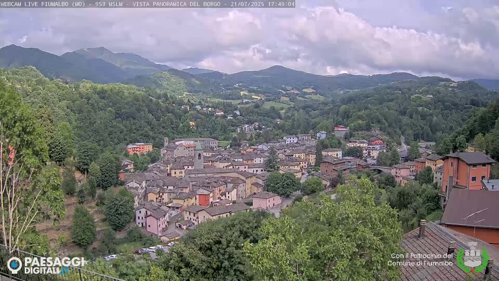 Fiumalbo -Dogana Village (Comune) Skyline Live Cam - Modena, Emilia-Romagna, Italia