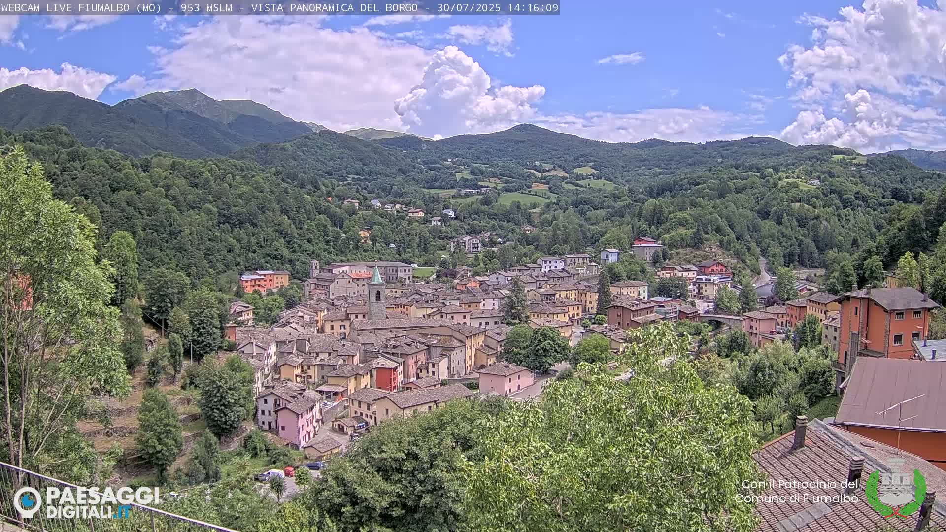 Fiumalbo -Dogana Village (Comune) Skyline Live Cam - Modena, Emilia-Romagna, Italia