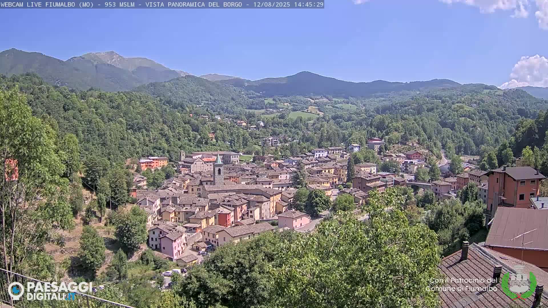 Fiumalbo -Dogana Village (Comune) Skyline Live Cam - Modena, Emilia-Romagna, Italia