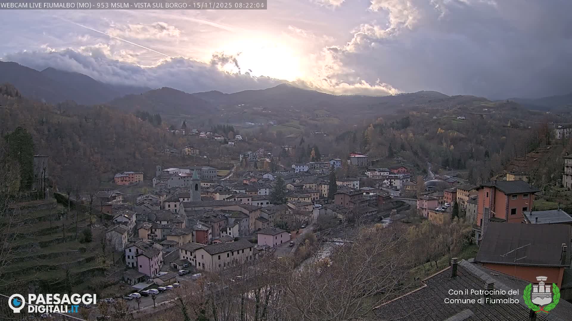Fiumalbo -Dogana Village (Comune) Skyline Live Cam - Modena, Emilia-Romagna, Italia