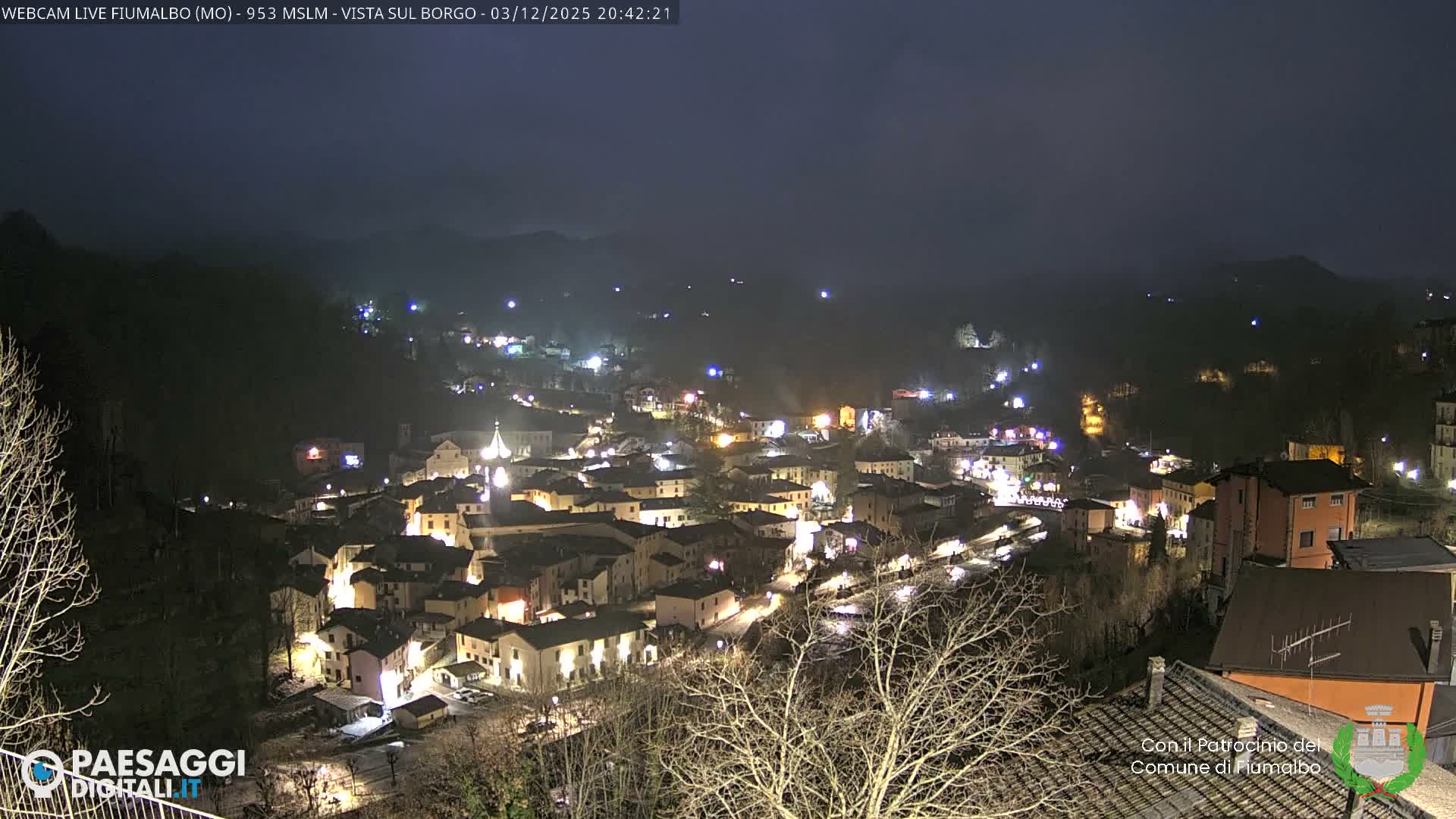 Fiumalbo -Dogana Village (Comune) Skyline Live Cam - Modena, Emilia-Romagna, Italia