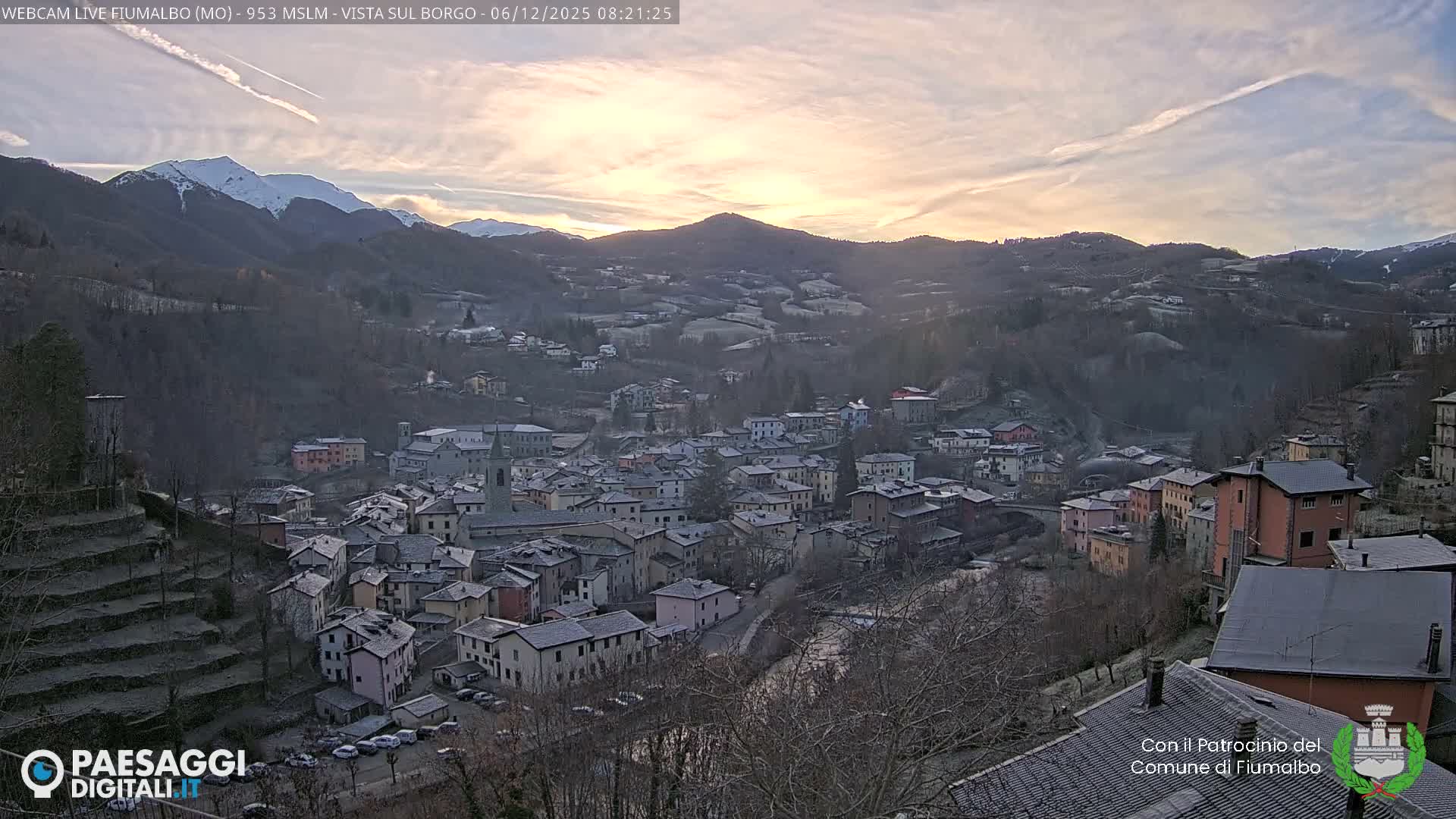 Fiumalbo -Dogana Village (Comune) Skyline Live Cam - Modena, Emilia-Romagna, Italia