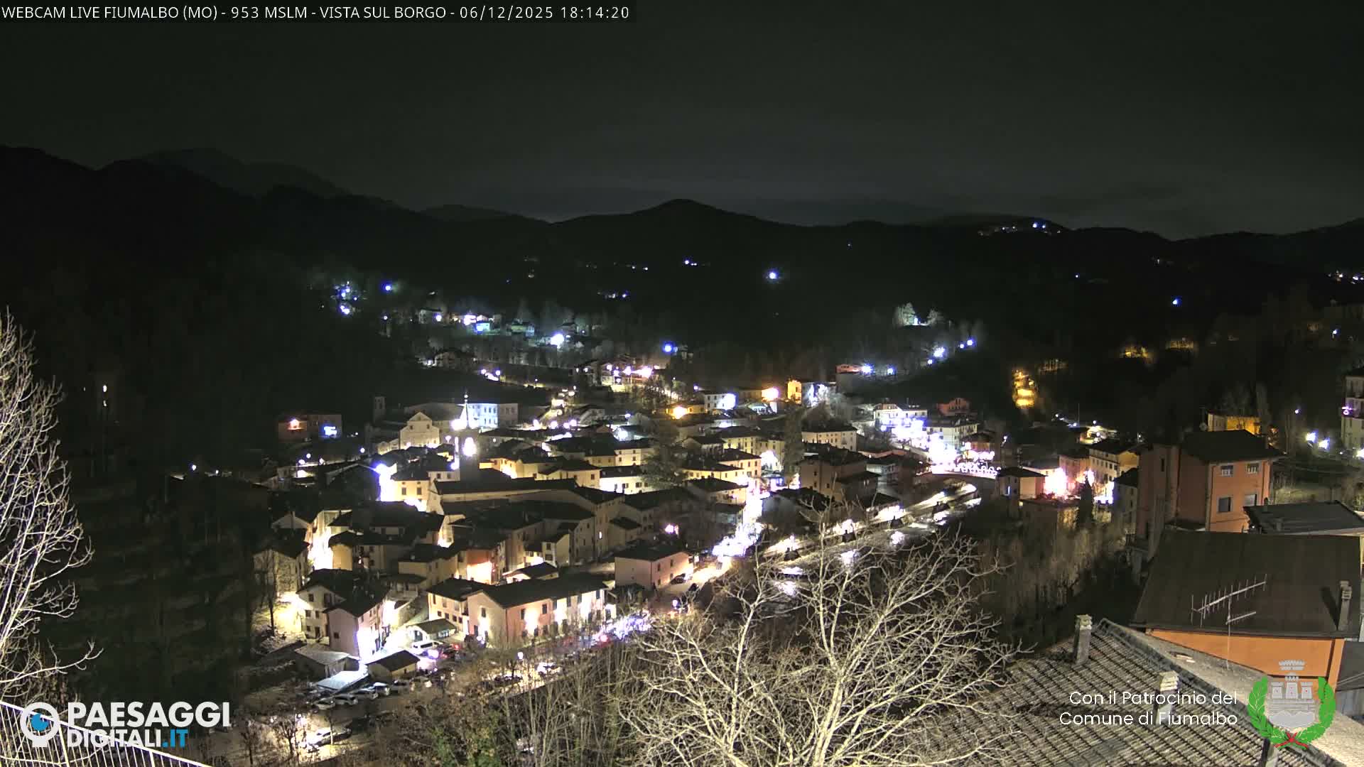 Fiumalbo -Dogana Village (Comune) Skyline Live Cam - Modena, Emilia-Romagna, Italia