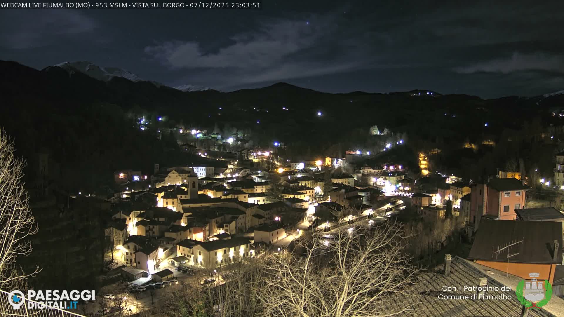 Fiumalbo -Dogana Village (Comune) Skyline Live Cam - Modena, Emilia-Romagna, Italia